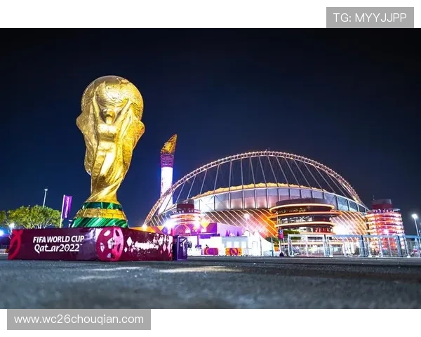 世界杯海报中的明星元素:2022年卡塔尔世界杯标志性设计细节分析